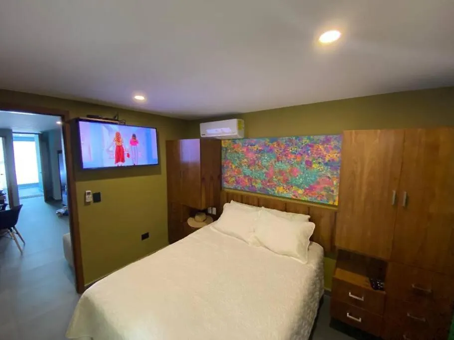 Apartment Gorgeous Duplex Mamitas Beach Jacuzzi 3Bd Lock-Out Playa del Carmen Mexico