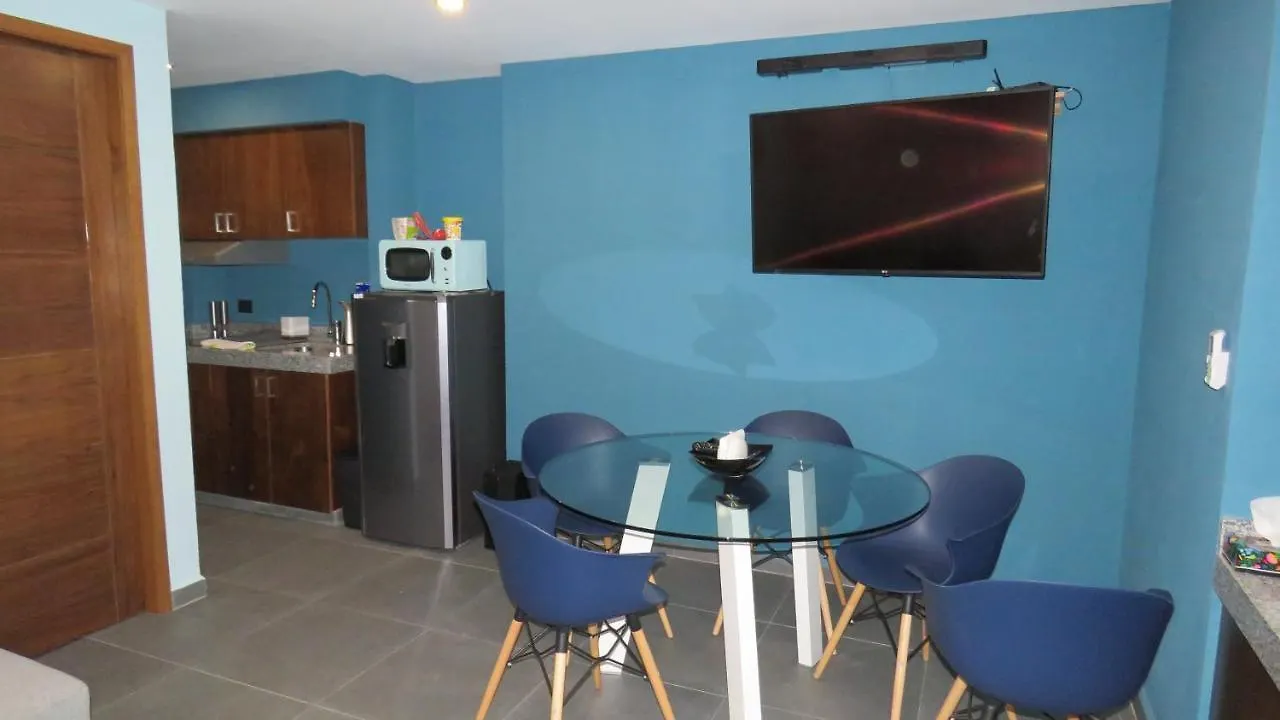 Gorgeous Duplex Mamitas Beach Jacuzzi 3Bd Lock-Out Playa del Carmen