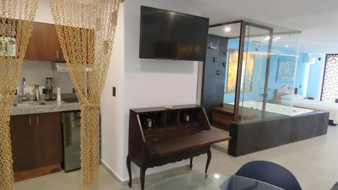 Gorgeous Duplex Mamitas Beach Jacuzzi 3Bd Lock-Out Playa del Carmen 0*,  Mexico