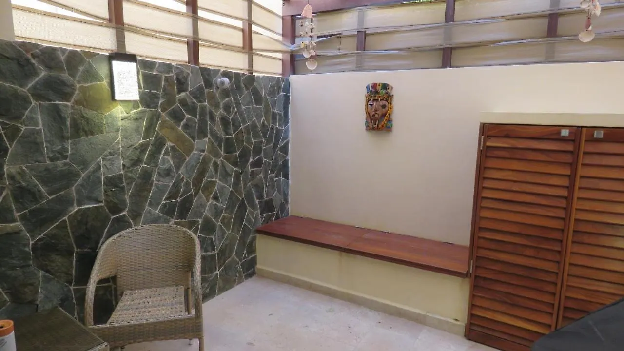 Apartment Gorgeous Duplex Mamitas Beach Jacuzzi 3Bd Lock-Out Playa del Carmen