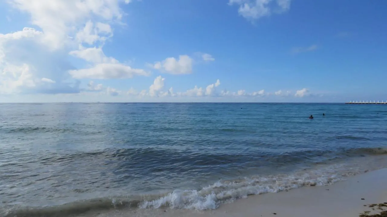 Gorgeous Duplex Mamitas Beach Jacuzzi 3Bd Lock-Out Playa del Carmen 0*,  Mexique