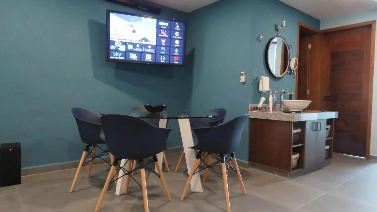Gorgeous Duplex Mamitas Beach Jacuzzi 3Bd Lock-Out Playa del Carmen 0*,  Mexique